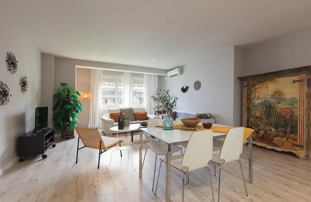 Letsgo Diagonal Avenue Apartment-1